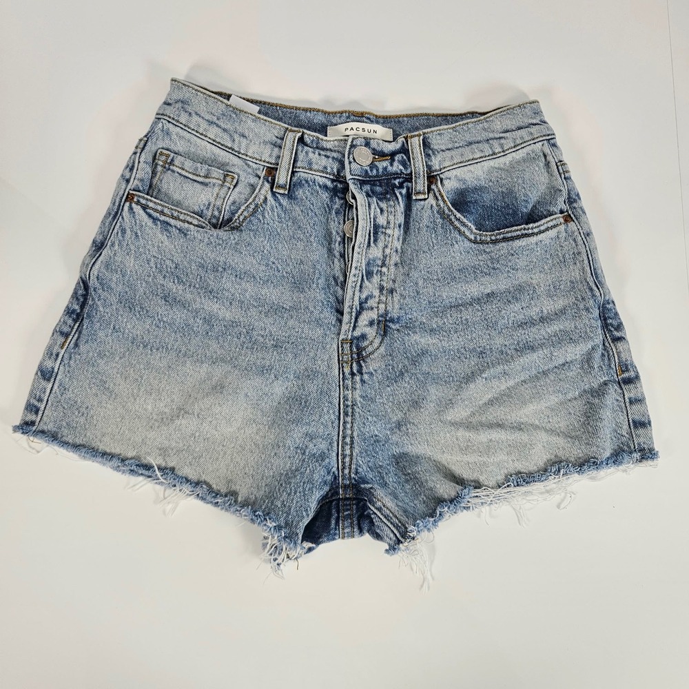 PacSun Curve Vintage High Rise Denim Shorts Light Wash Raw Hem Size 26